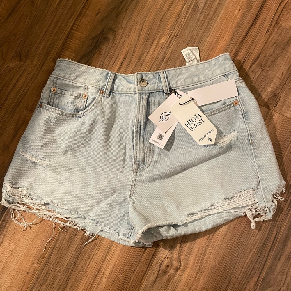 high waisted ripped mom jean shorts